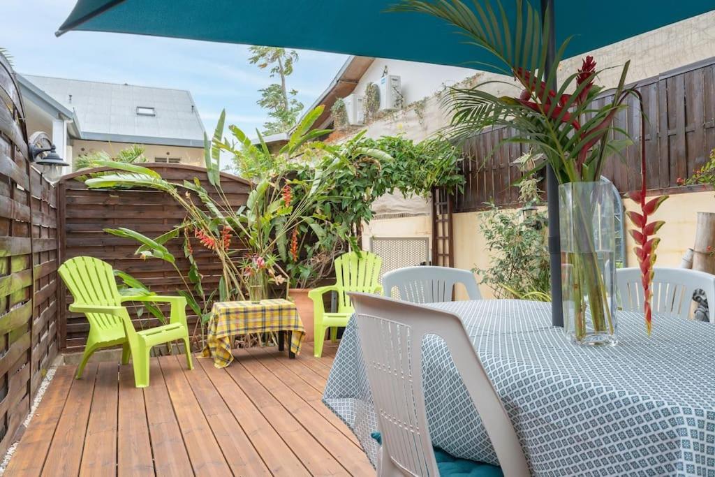 Appartement La Saline Les Bains Acces Plage Saint-Paul Exterior photo