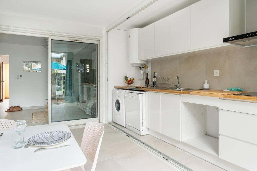 Appartement La Saline Les Bains Acces Plage Saint-Paul Exterior photo
